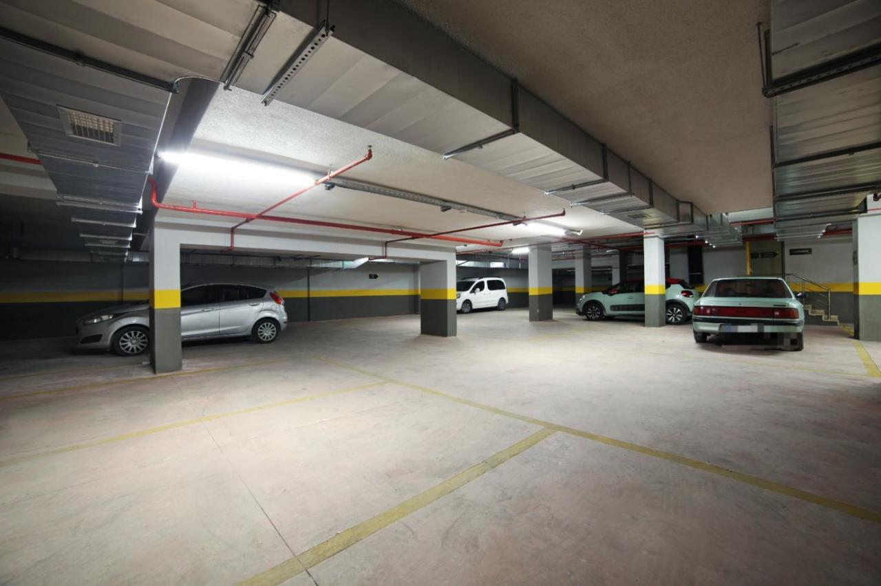 Atasehir The Place Suites Istanbul Exteriör bild